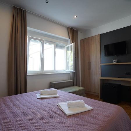 Rooms Villa Lucija 克拉列维察 外观 照片