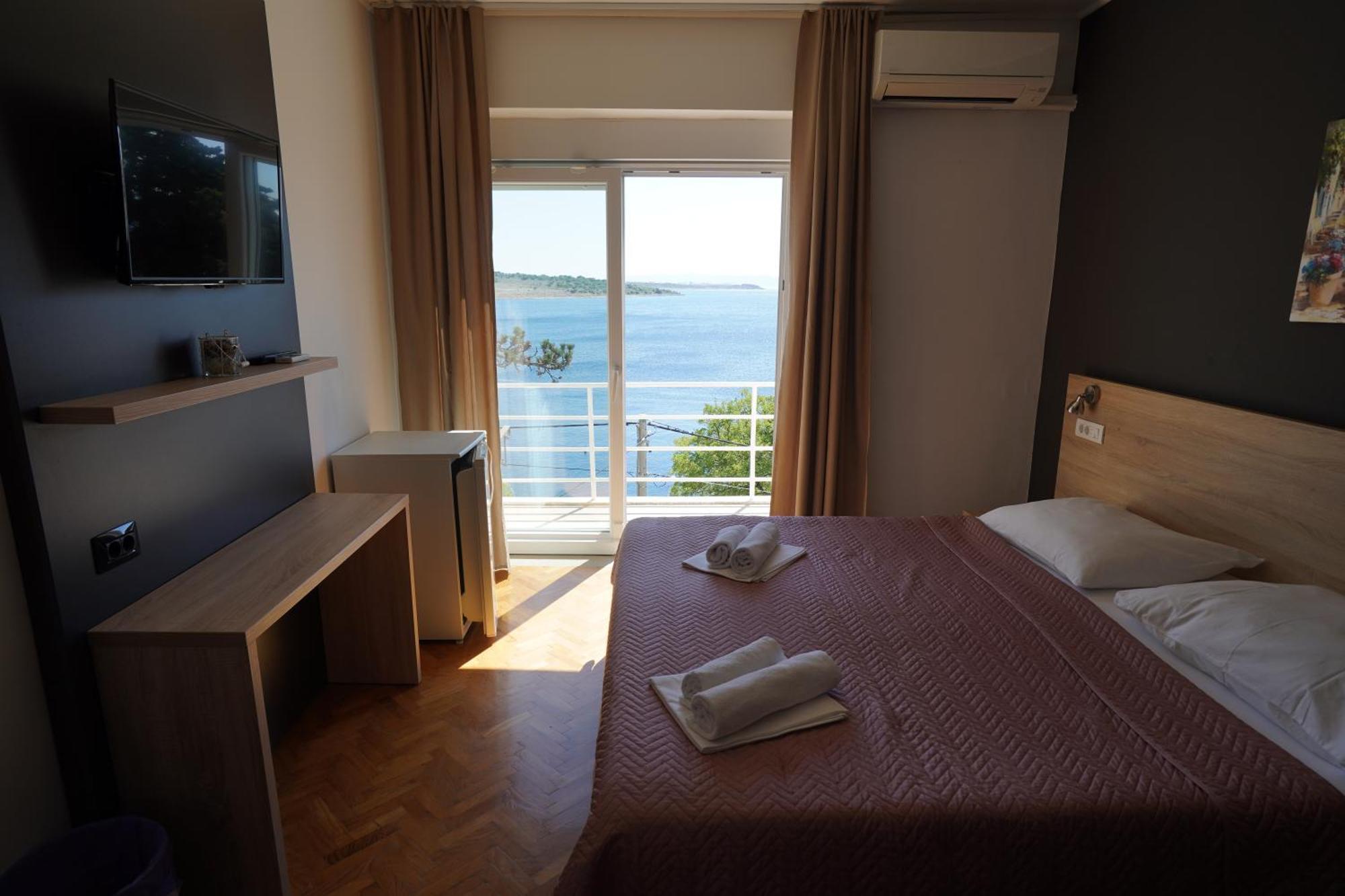 Rooms Villa Lucija 克拉列维察 外观 照片